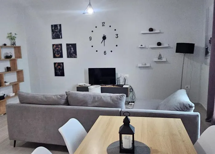 Sea La Vie Apartment