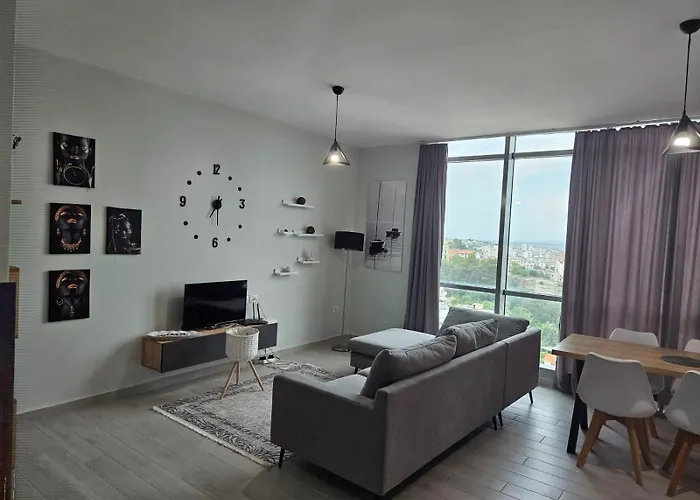 Sea La Vie Apartment *